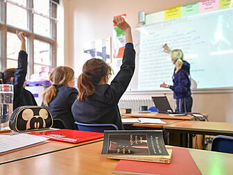 TUI Says All New Teachers Shou...